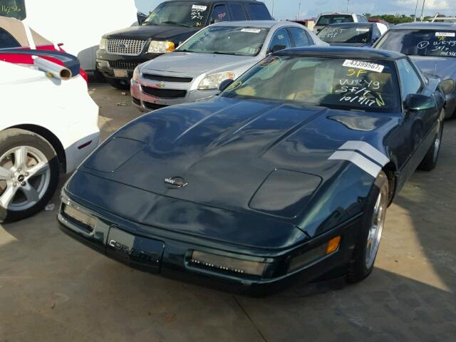 1G1YY23P5P5119703 - 1993 CHEVROLET CORVETTE GREEN photo 2