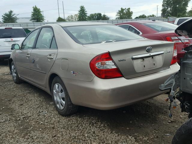 4T1BE32K14U882672 - 2004 TOYOTA CAMRY GOLD photo 3