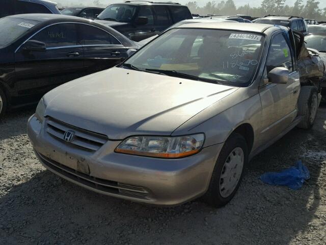 JHMCG56412C004476 - 2002 HONDA ACCORD LX GOLD photo 2