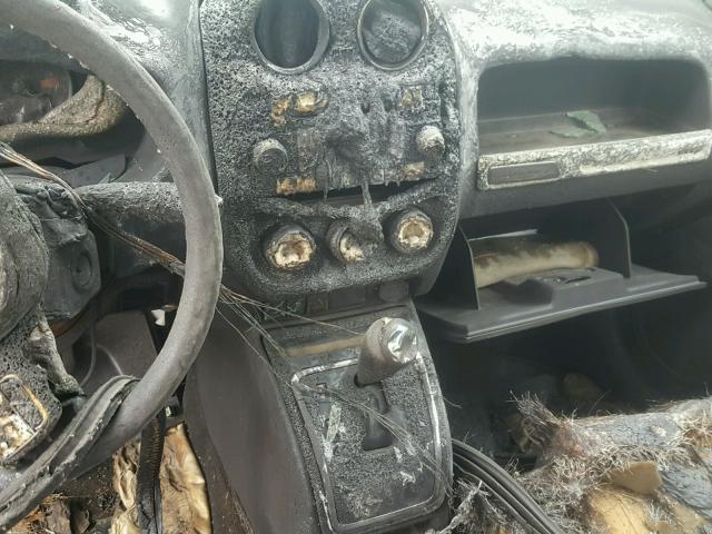 1C4NJCBA6FD104598 - 2015 JEEP COMPASS SP WHITE photo 9