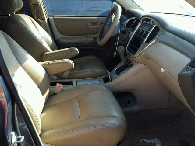 JTEDP21A840026945 - 2004 TOYOTA HIGHLANDER BLUE photo 5