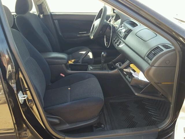 4T1BF32K92U003588 - 2002 TOYOTA CAMRY LE შავი ფოტო 5