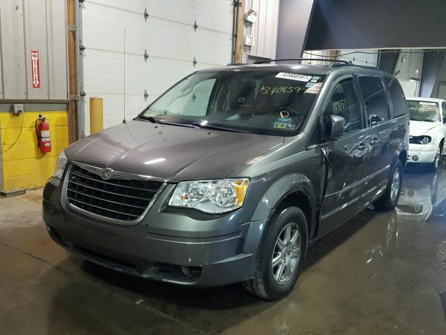 2A4RR8D19AR415396 - 2010 CHRYSLER TOWN & COU GRAY photo 2