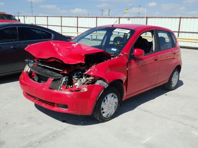 KL1TD66666B682757 - 2006 CHEVROLET AVEO BASE RED photo 2