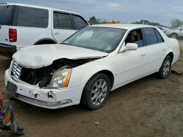 1G6KD57Y26U134602 - 2006 CADILLAC DTS WHITE photo 2