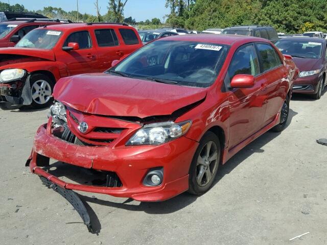 5YFBU4EE3DP181468 - 2013 TOYOTA COROLLA BA RED photo 2