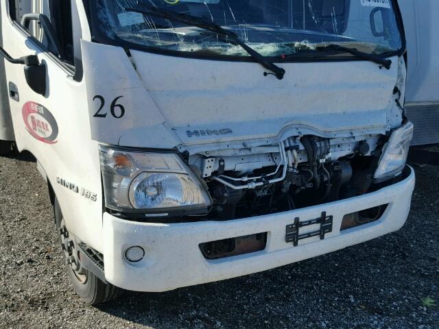 JHHSDM2H8FK002726 - 2015 HINO 195 WHITE photo 9