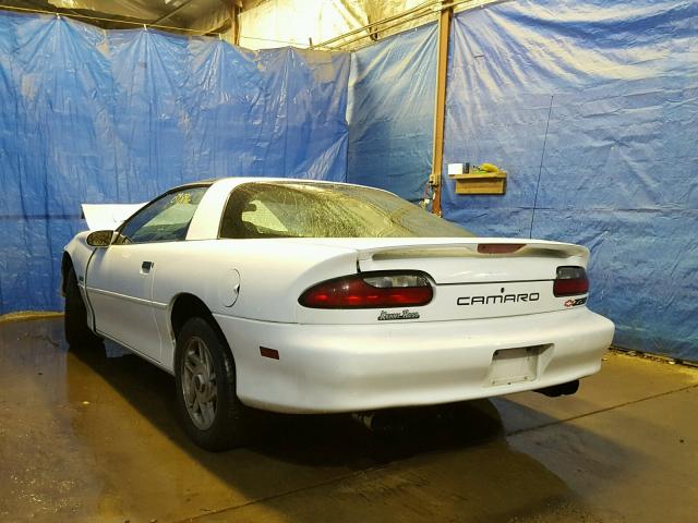 2G1FP22P2T2108854 - 1996 CHEVROLET CAMARO Z28 WHITE photo 3