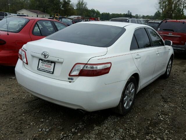 4T1BB46K89U106779 - 2009 TOYOTA CAMRY HYBR WHITE photo 4