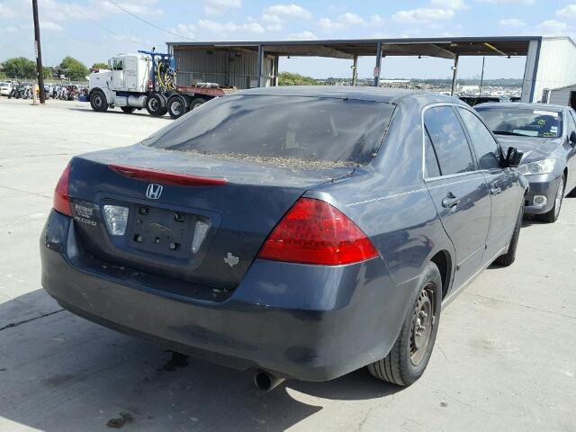 3HGCM56476G703092 - 2006 HONDA ACCORD GRAY photo 4