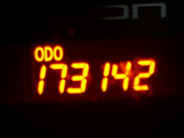 JTKJF5C71B3004786 - 2011 TOYOTA SCION TC 灰色 照片 8