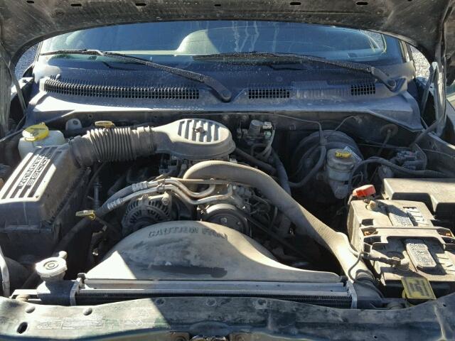 1B7GL22X7XS132103 - 1999 DODGE DAKOTA GREEN photo 7