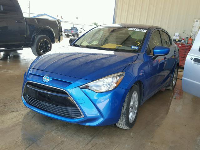 3MYDLBZVXGY145633 - 2016 TOYOTA SCION IA BLUE photo 2