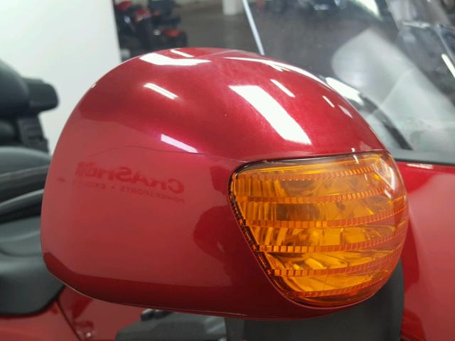 JH2SC68G2HK500270 - 2017 HONDA GL1800 RED photo 19