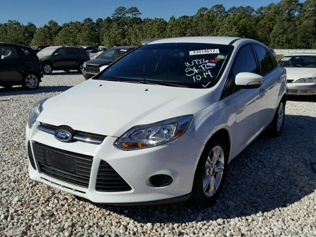 1FADP3F25DL283979 - 2013 FORD FOCUS SE WHITE photo 2