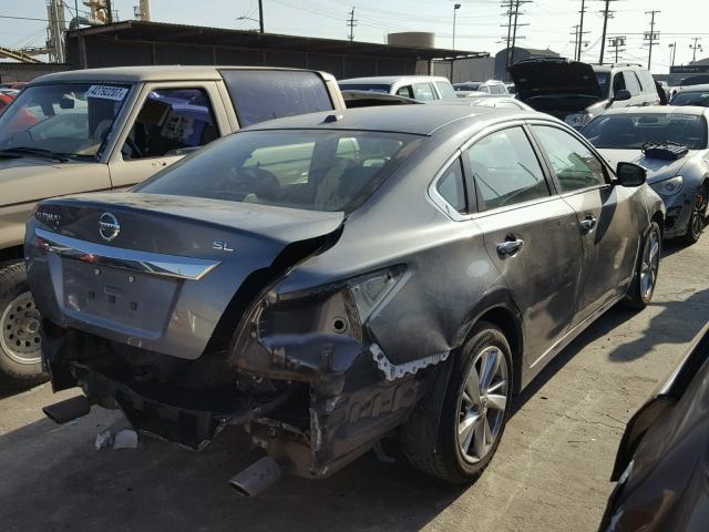 1N4AL3AP7FN358979 - 2015 NISSAN ALTIMA 2.5 SILVER photo 4