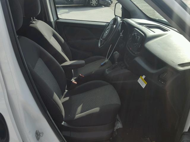 ZFBERFAT7F6977328 - 2015 RAM PROMASTER 白色 照片 5