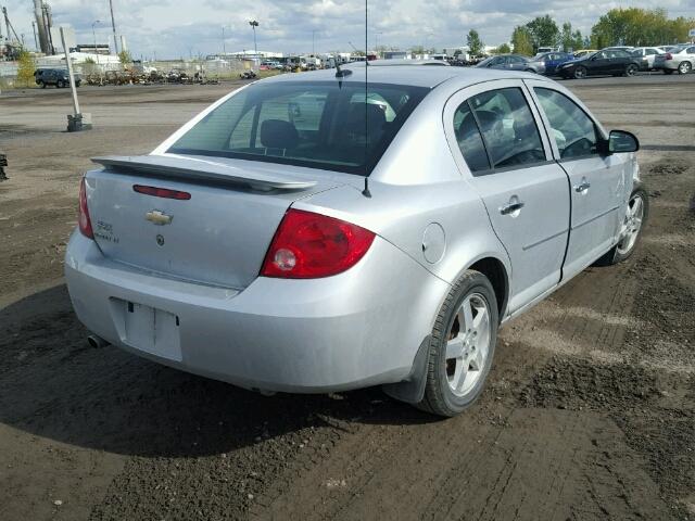 1G1AT58H197250900 - 2009 CHEVROLET COBALT LT SILVER photo 4