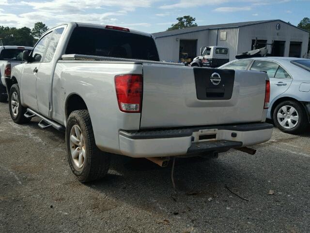 1N6BA06A78N349951 - 2008 NISSAN TITAN SILVER photo 3