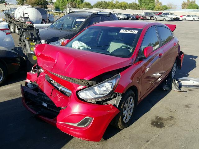 KMHCT4AEXDU503745 - 2013 HYUNDAI ACCENT GLS RED photo 2