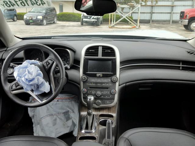 1G11H5SL0EU169395 - 2014 CHEVROLET MALIBU LTZ 银色 照片 9