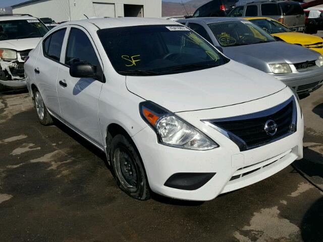 3N1CN7AP1FL955472 - 2015 NISSAN VERSA S WHITE photo 1