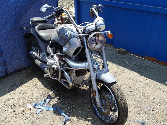 WB10434A22ZA67724 - 2002 BMW R1200 C GRAY photo 1