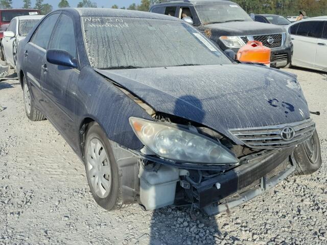 4T1BE32K95U081585 - 2005 TOYOTA CAMRY LE BLUE photo 1