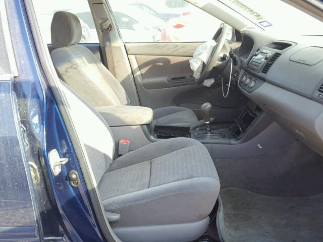 4T1BE32K95U081585 - 2005 TOYOTA CAMRY LE 蓝色 照片 5