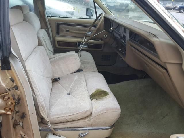 8Y82A875617 - 1978 LINCOLN TOWNCAR TAN photo 5