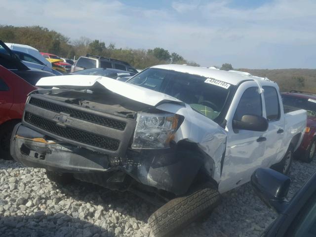 3GCPCPEA8BG221537 - 2011 CHEVROLET SILVERADO WHITE photo 2