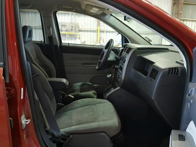 1J8FT47W17D249826 - 2007 JEEP COMPASS RED photo 5