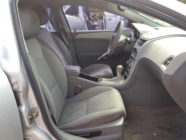 1G1ZC5EU0BF344735 - 2011 CHEVROLET MALIBU 1LT 银色 照片 5