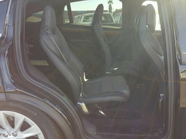 5YJXCBE21GF021317 - 2016 TESLA MODEL X BLACK photo 6