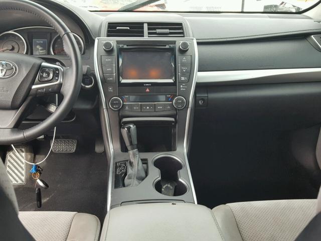 4T1BF1FK8HU632122 - 2017 TOYOTA CAMRY LE CHARCOAL photo 9