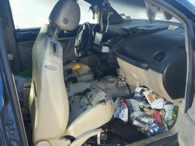 3VWCK31C54M416689 - 2004 VOLKSWAGEN NEW BEETLE 蓝色 照片 5