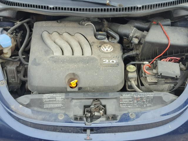 3VWCK31C54M416689 - 2004 VOLKSWAGEN NEW BEETLE 蓝色 照片 7