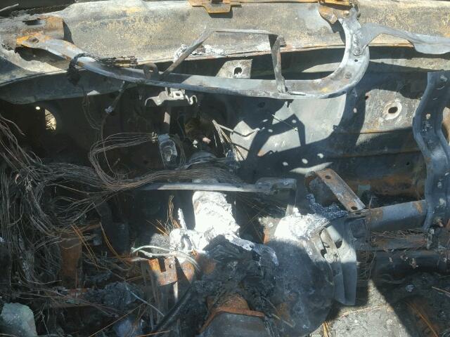 1GCEK19T61E141789 - 2001 CHEVROLET SILVERADO BURN photo 8