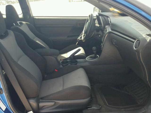 JTKJF5C77E3079948 - 2014 TOYOTA SCION TC 蓝色 照片 5