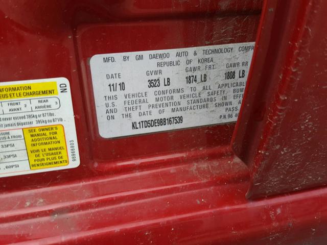 KL1TD5DE9BB167539 - 2011 CHEVROLET AVEO LS RED photo 10