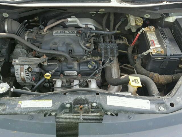 2V8HW44139R544043 - 2009 VOLKSWAGEN ROUTAN S SILVER photo 7