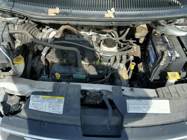 2A4GP44R87R285048 - 2007 CHRYSLER TOWN & COU SILVER photo 7