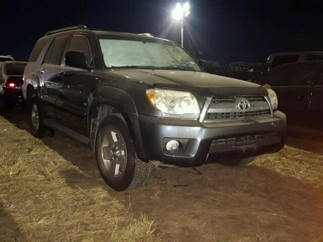 JTEZU14R468060783 - 2006 TOYOTA 4RUNNER SR GRAY photo 1