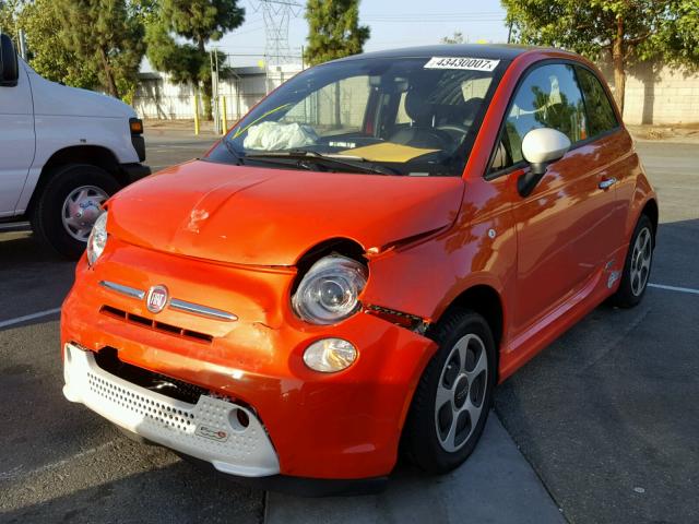 3C3CFFGE5GT180285 - 2016 FIAT 500 ELECTR ORANGE photo 2