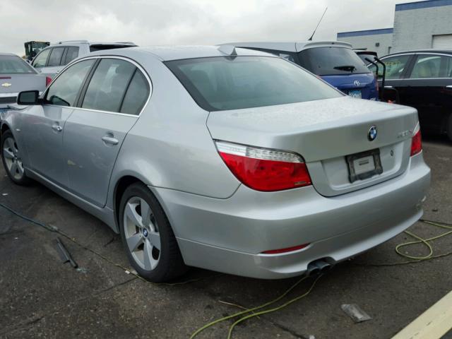 WBANV13508CZ51214 - 2008 BMW 528 SILVER photo 3