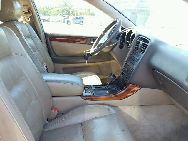 JT8BD68S4X0053556 - 1999 LEXUS GS 白色 照片 5
