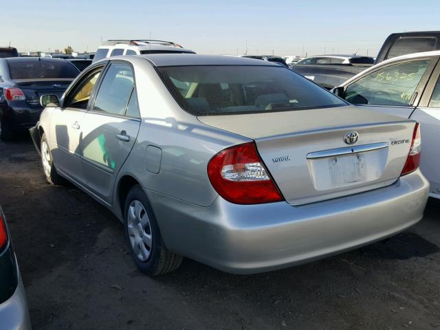 4T1BE32K04U794843 - 2004 TOYOTA CAMRY SILVER photo 3