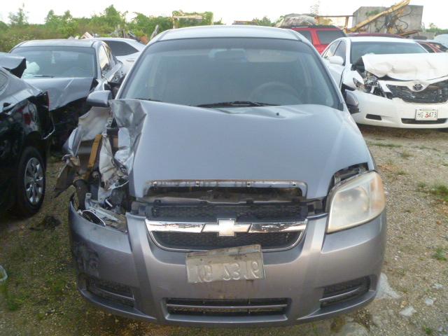 KL1TG55E29B379814 - 2009 CHEVROLET AVEO LT GRAY photo 9