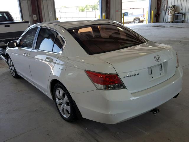 1HGCP26829A033124 - 2009 HONDA ACCORD EXL WHITE photo 3