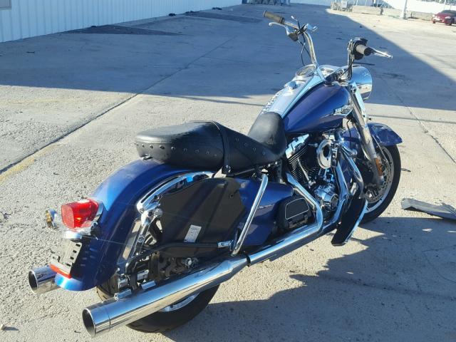 1HD1FBM17FB661764 - 2015 HARLEY-DAVIDSON FLHR ROAD BLUE photo 4